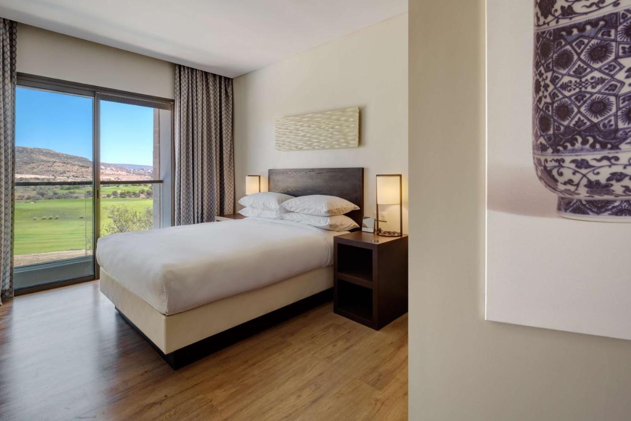 Hyatt Place Taghazout Bay Exteriör bild A bedroom at the Hilton Scottsdale Resort and Villas