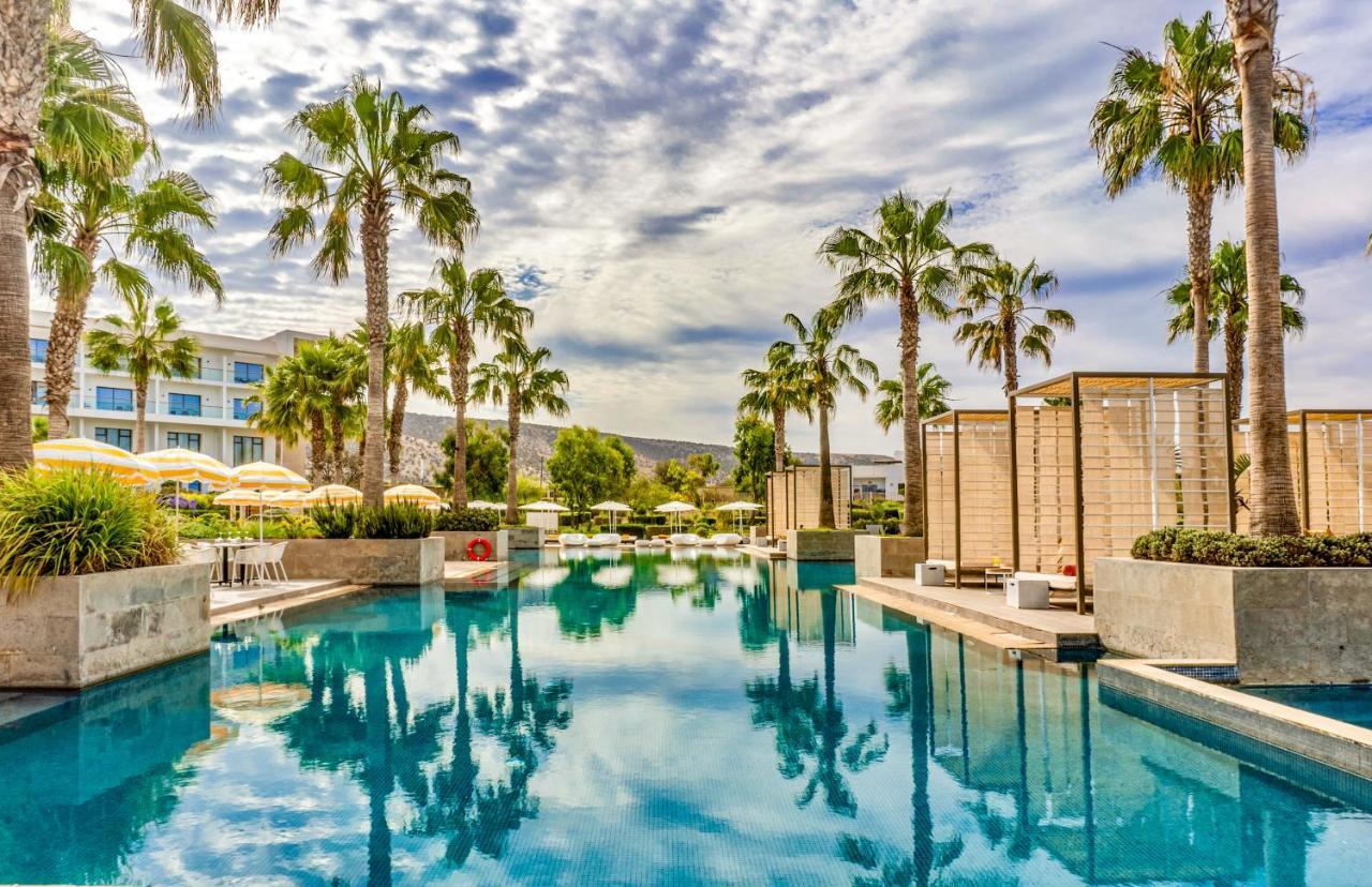 Hyatt Place Taghazout Bay Exteriör bild The pool at the Westin Resort and Spa, Playa Mujeres