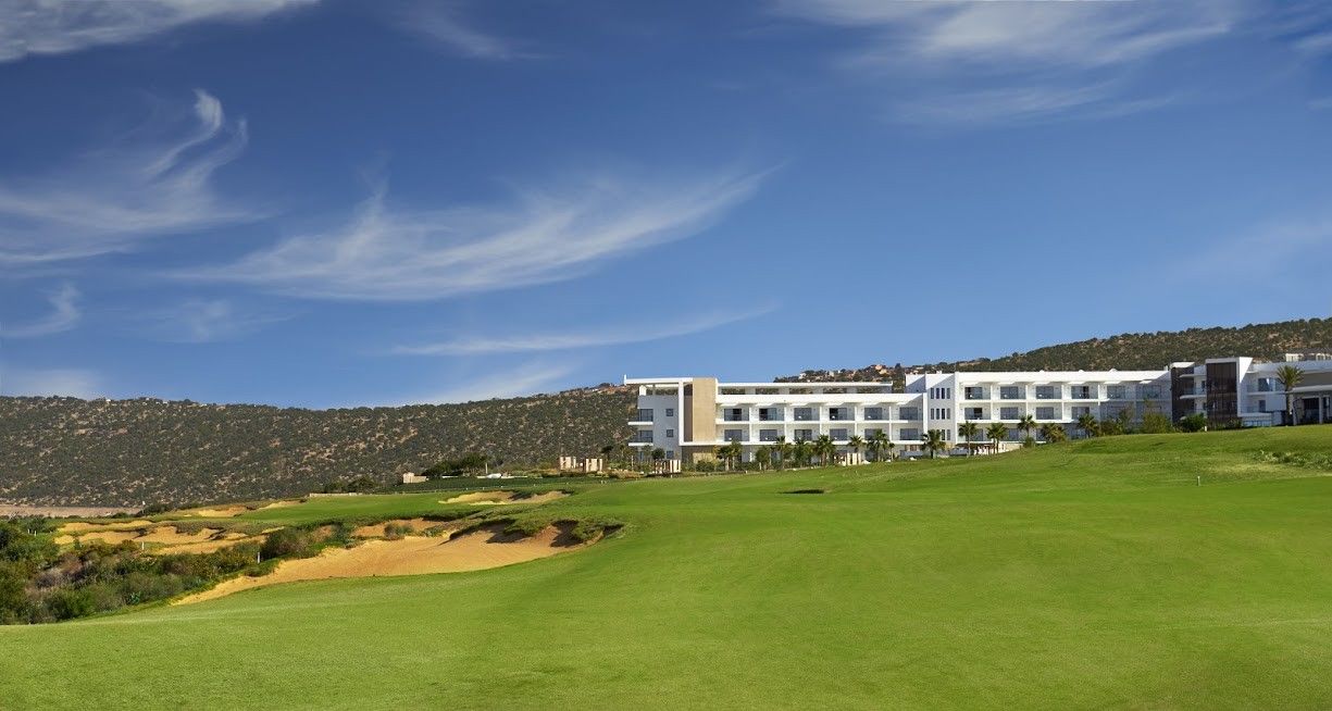 Hyatt Place Taghazout Bay Exteriör bild Golf course at the resort
