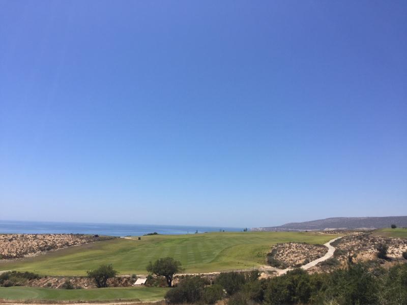 Hyatt Place Taghazout Bay Exteriör bild View of the golf course