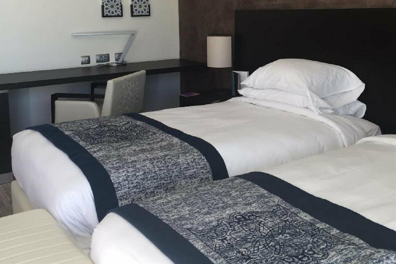 Hyatt Place Taghazout Bay Exteriör bild A bed runner